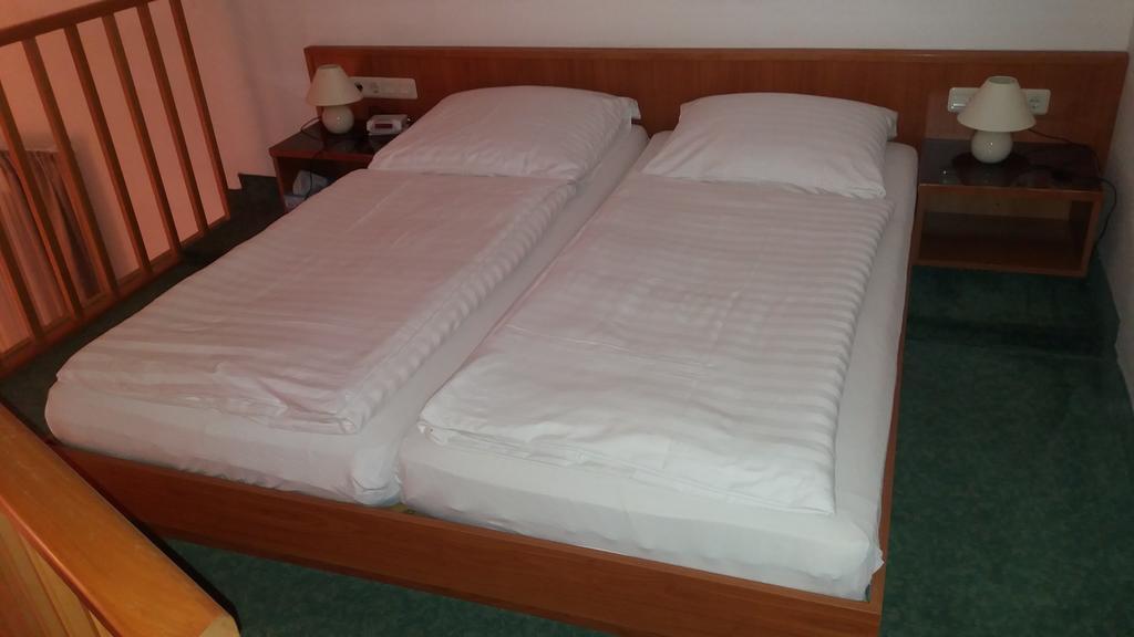 Tharandt Altes Wirtshaus Foerdergersdorf Bed & Breakfast מראה חיצוני תמונה