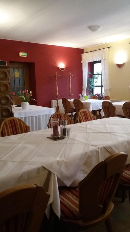 Tharandt Altes Wirtshaus Foerdergersdorf Bed & Breakfast מראה חיצוני תמונה