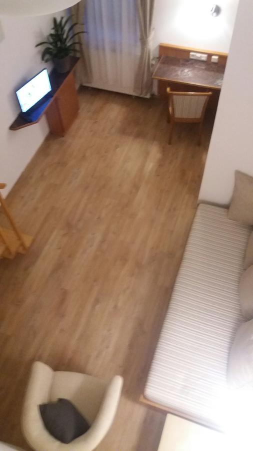 Tharandt Altes Wirtshaus Foerdergersdorf Bed & Breakfast מראה חיצוני תמונה